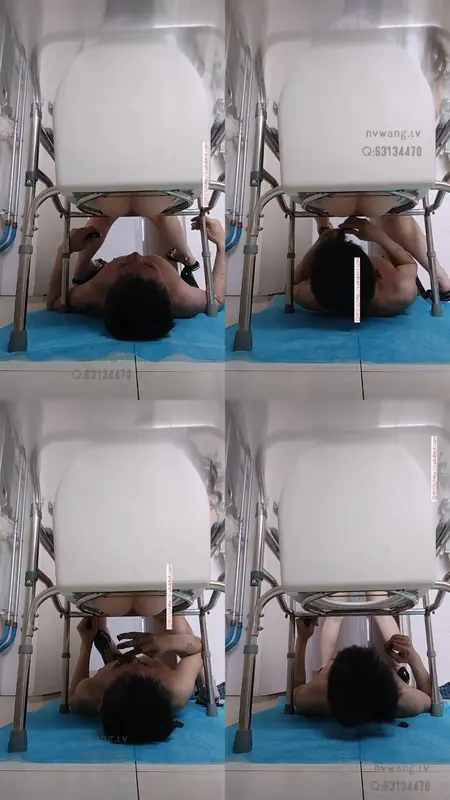 魅影-大量黄金憋不住了贱狗张嘴大口吃