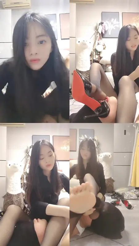 丫丫啊-黑丝高跟诱惑闻舔