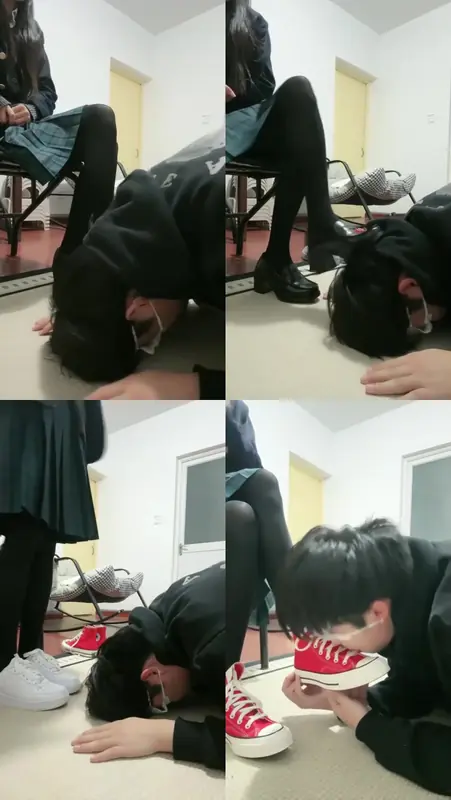 Supp-换三双鞋让狗清理爬进来贱狗傻逼