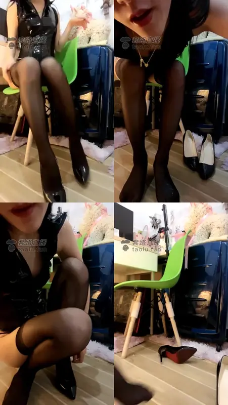 诗诗S漫漫S-第一视角红绿灯控制榨J绿帽羞辱【诗漫双胞】