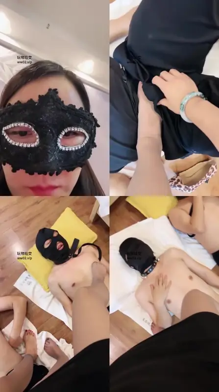 梓雅S-双M踩虐地毯奴才双S调双狗，踩踏，虐鸡吧