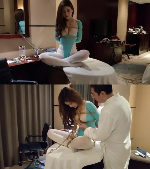 随心原创-江奈 办公桌上的尤物