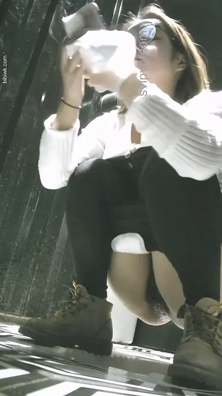 自购KTV系列-1高清诱惑的小姐姐 (163)